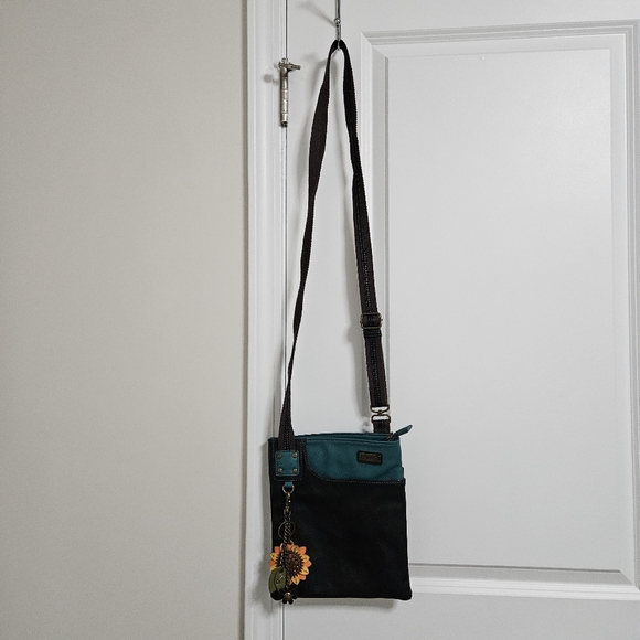 Chala Swing Crossbody Bag Leather Two Tone Boho Hippie Flower Charms Smartphone - Picture 3 of 8